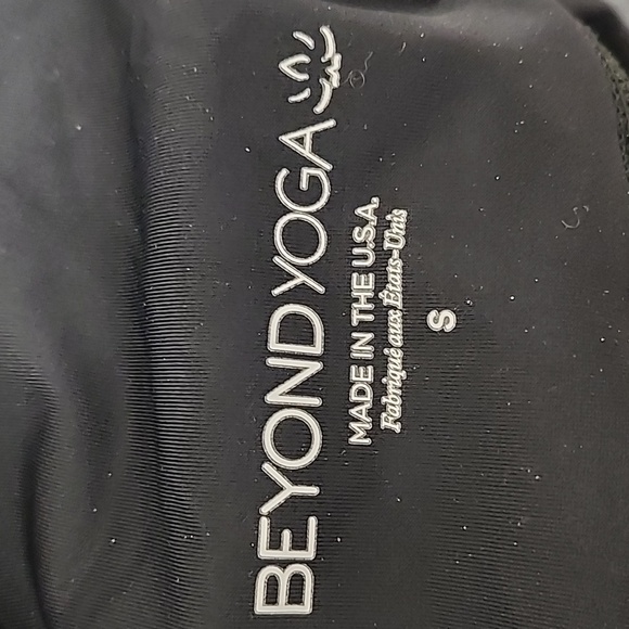 Beyond YogaVelvet Motion High Waisted 7/8 Yoga Leggings Size Small - Picture 15 of 16